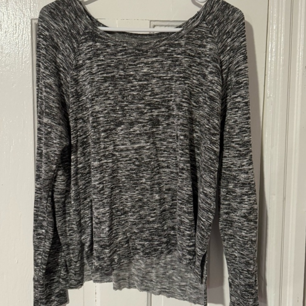 American Eagle Soft and Sexy Long Sleeve